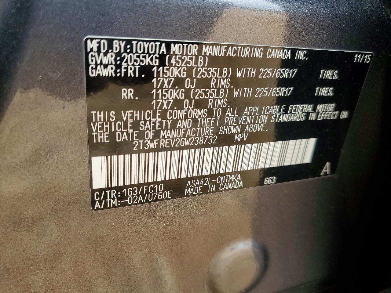 2016 TOYOTA RAV4 XLE photo 37