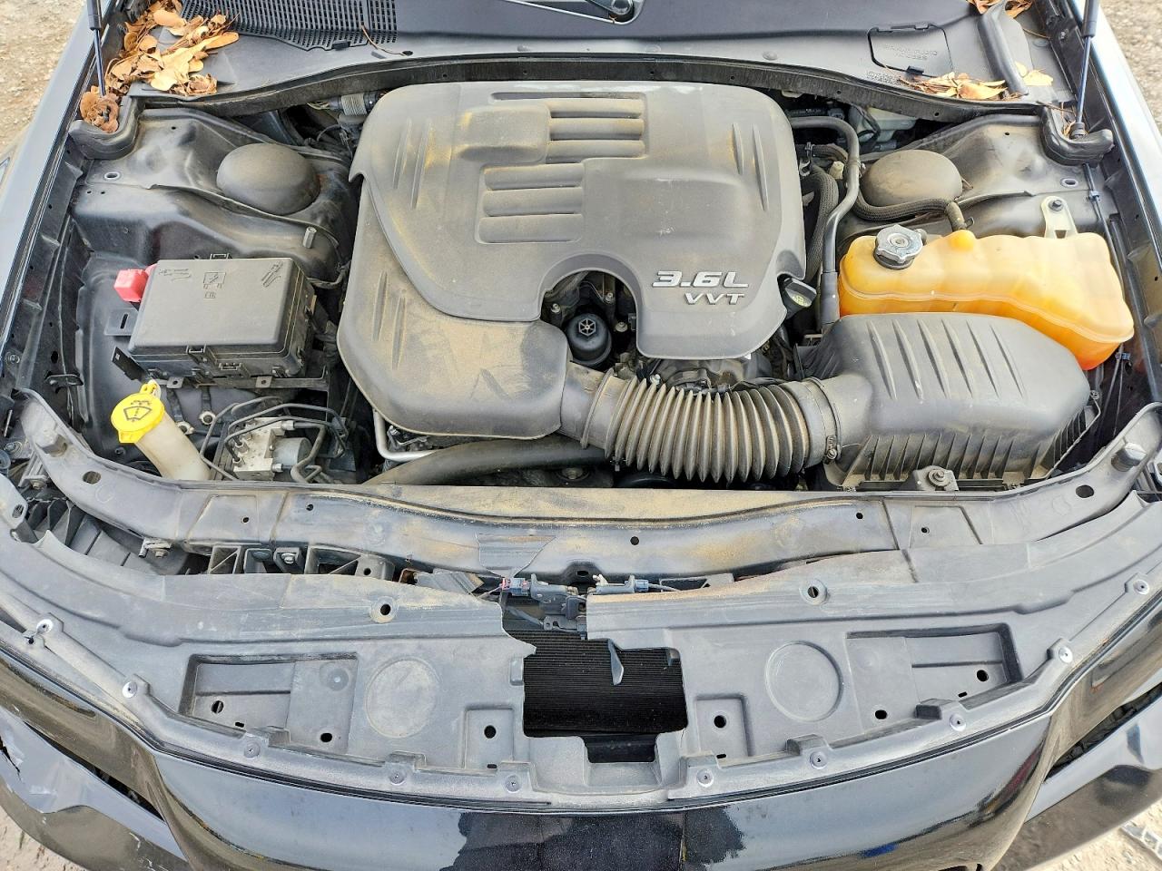 2015 CHRYSLER 300 S photo 11