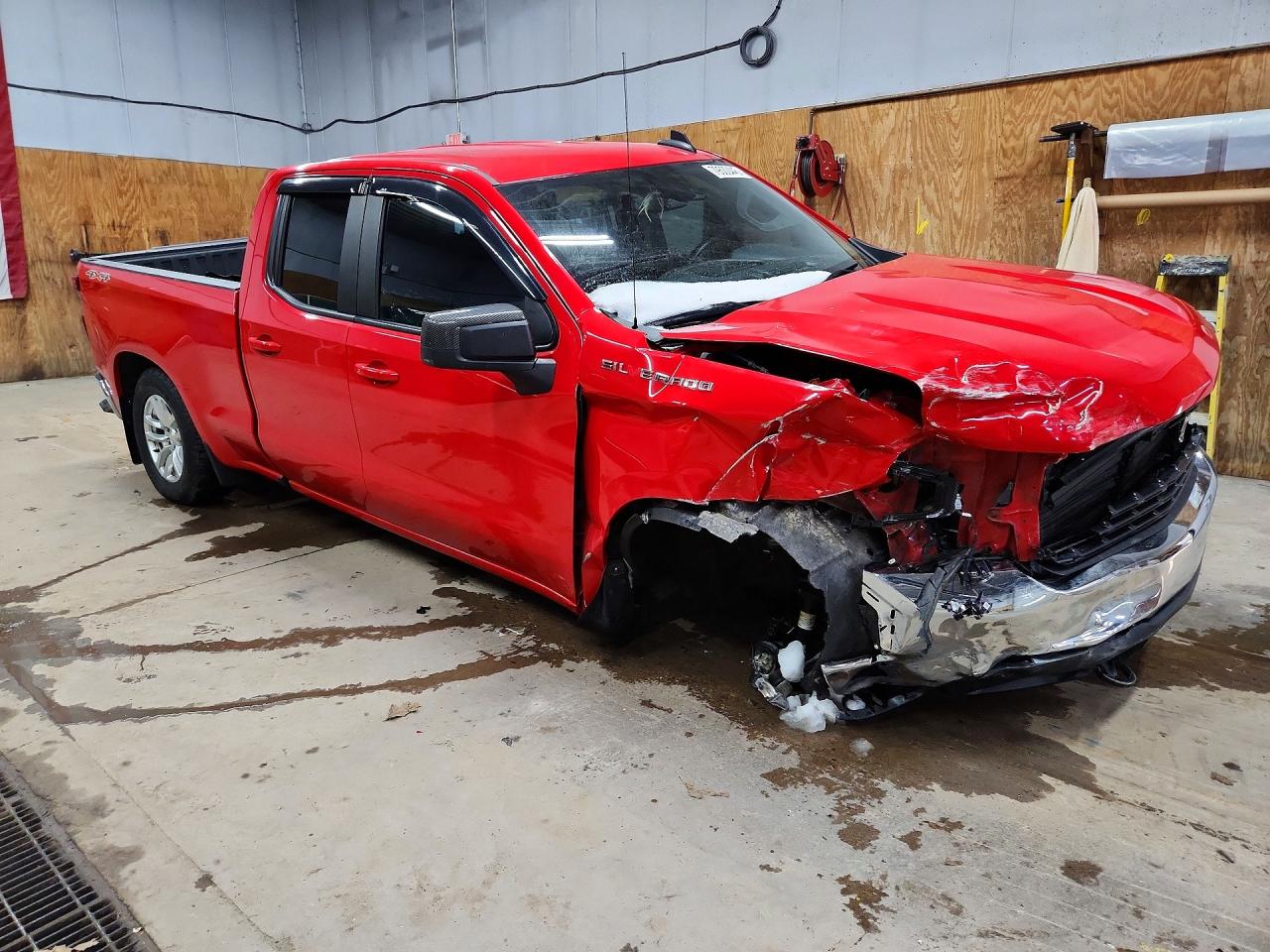 2020 CHEVROLET SILVERADO K1500 LT photo 10