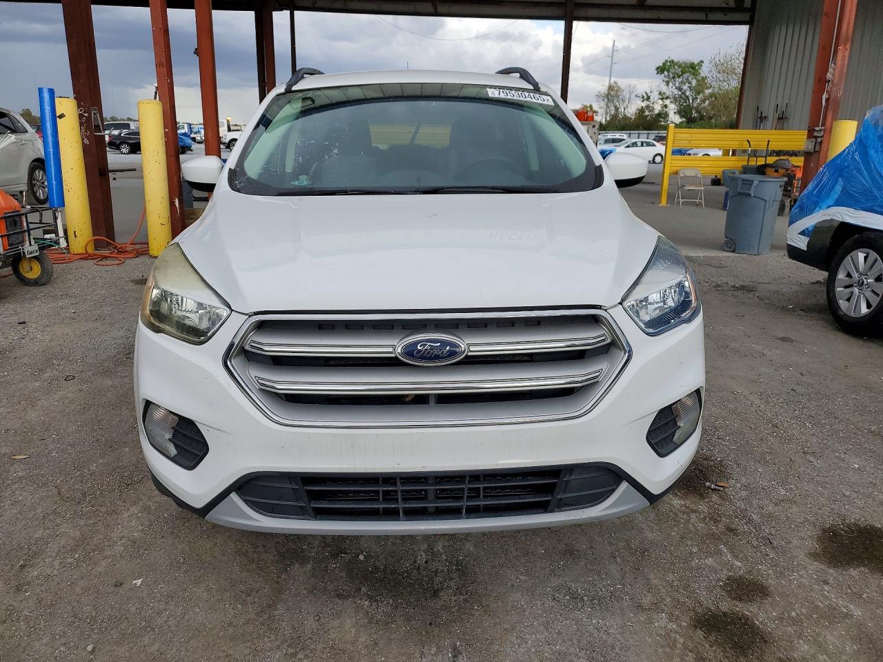 2018 FORD ESCAPE SE photo 9