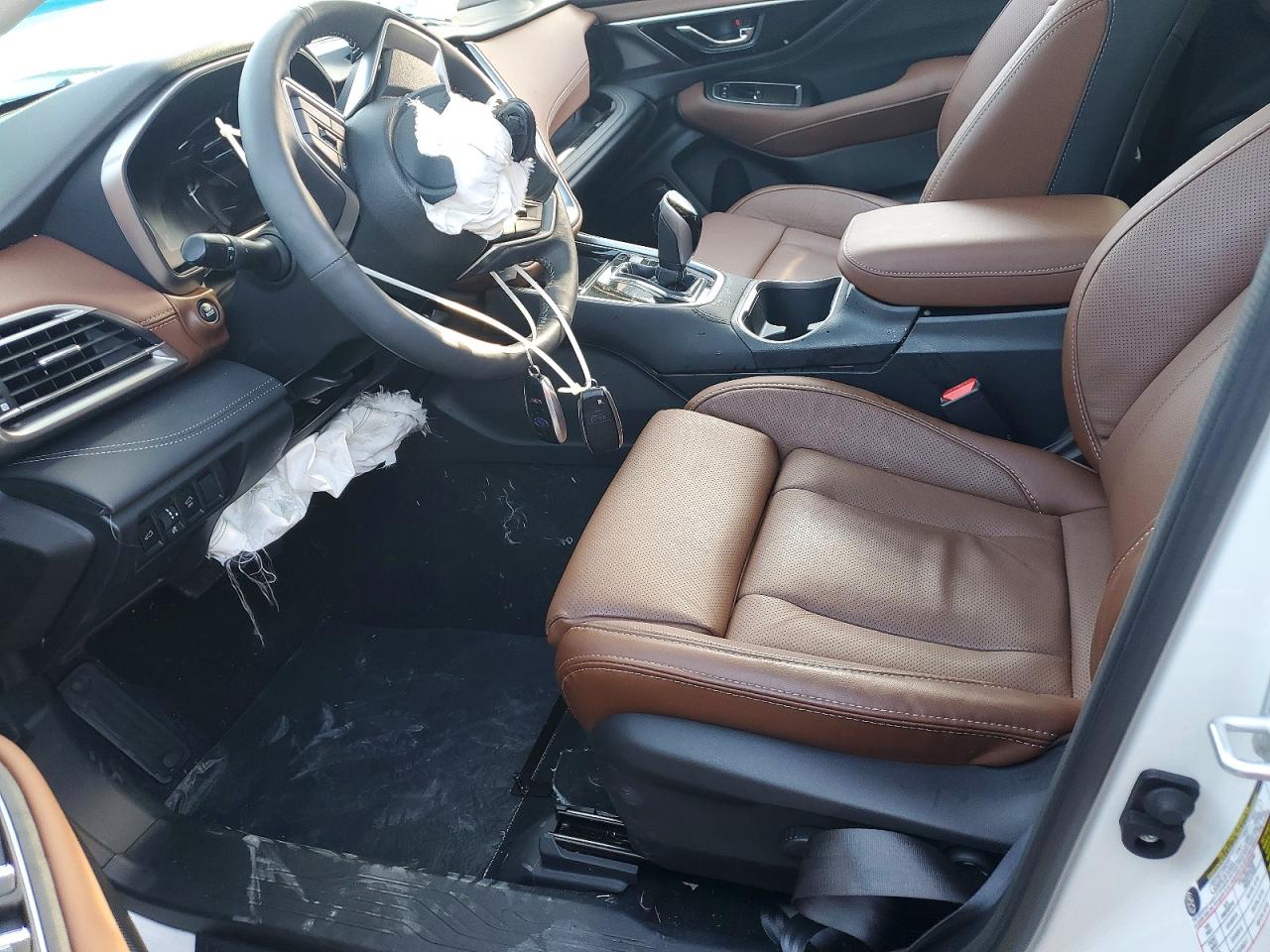 2025 SUBARU OUTBACK TOURING photo 13