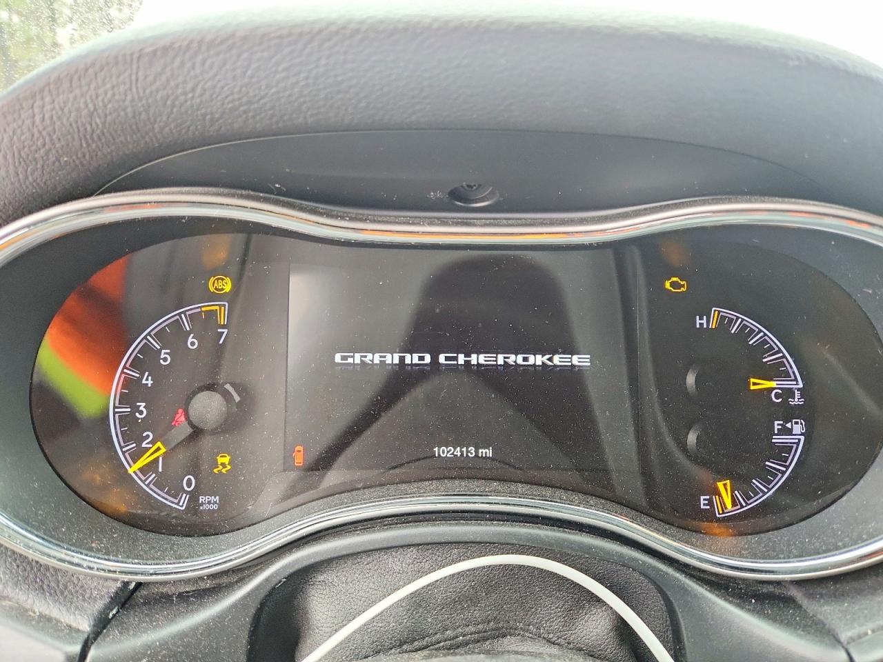 2019 JEEP GRAND CHEROKEE LAREDO photo 17