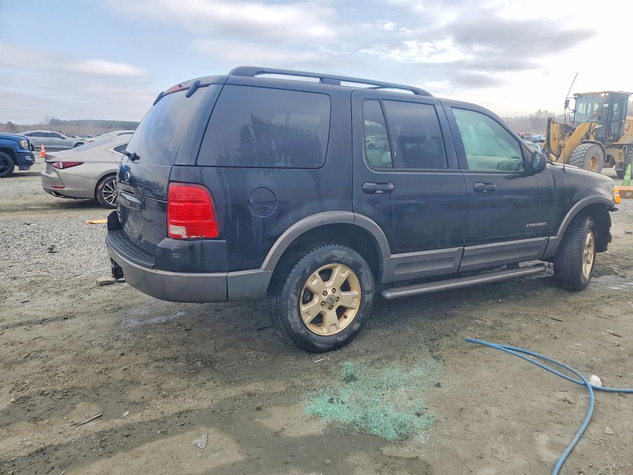 2004 FORD EXPLORER XLT photo 5