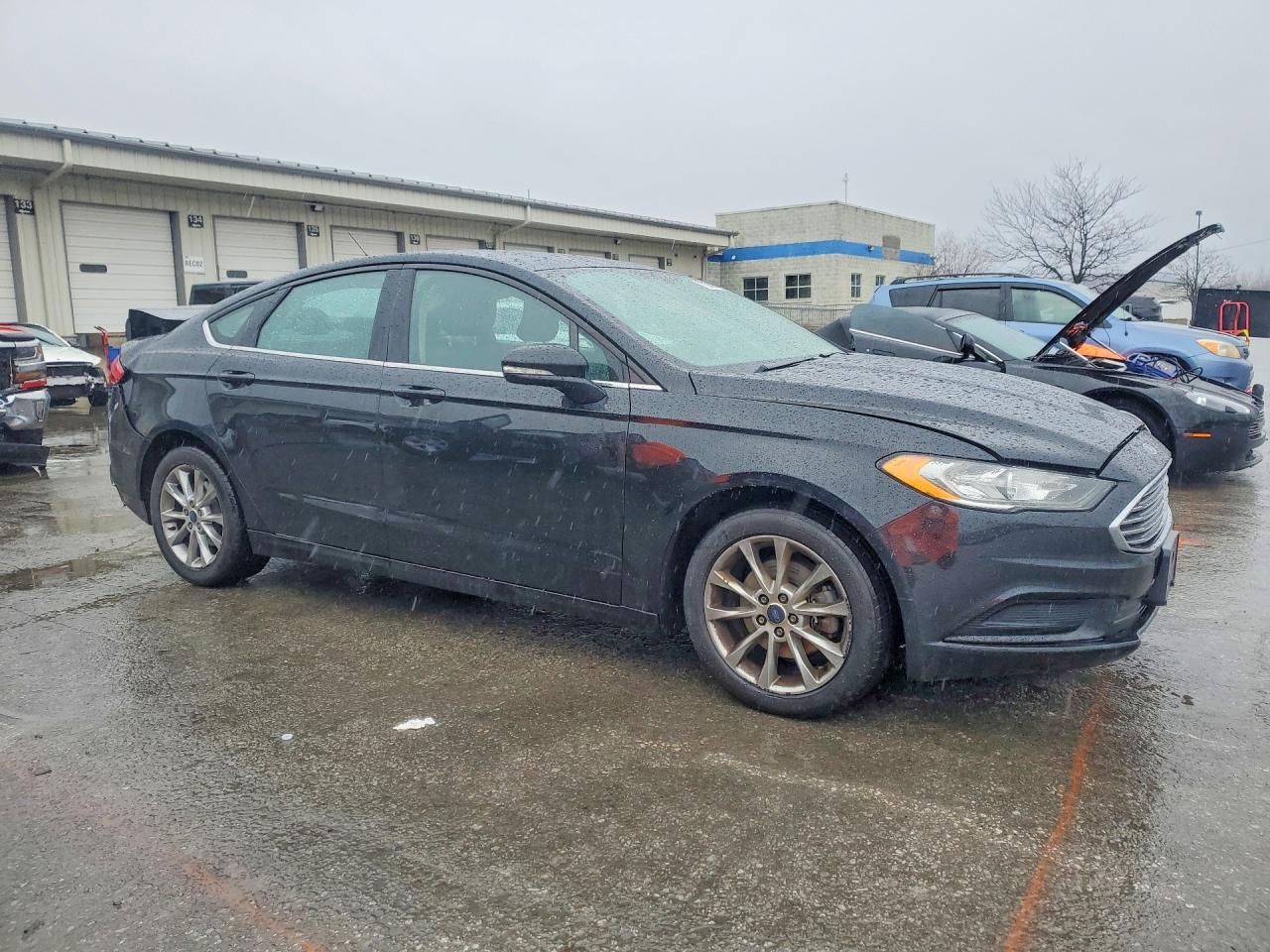 2017 FORD FUSION SE photo 10