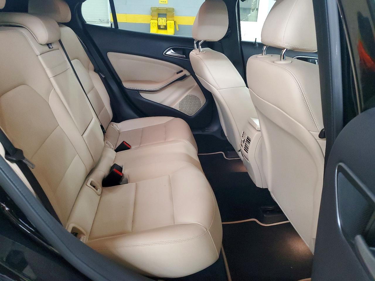 2019 MERCEDES-BENZ GLA 250 4MATIC photo 11