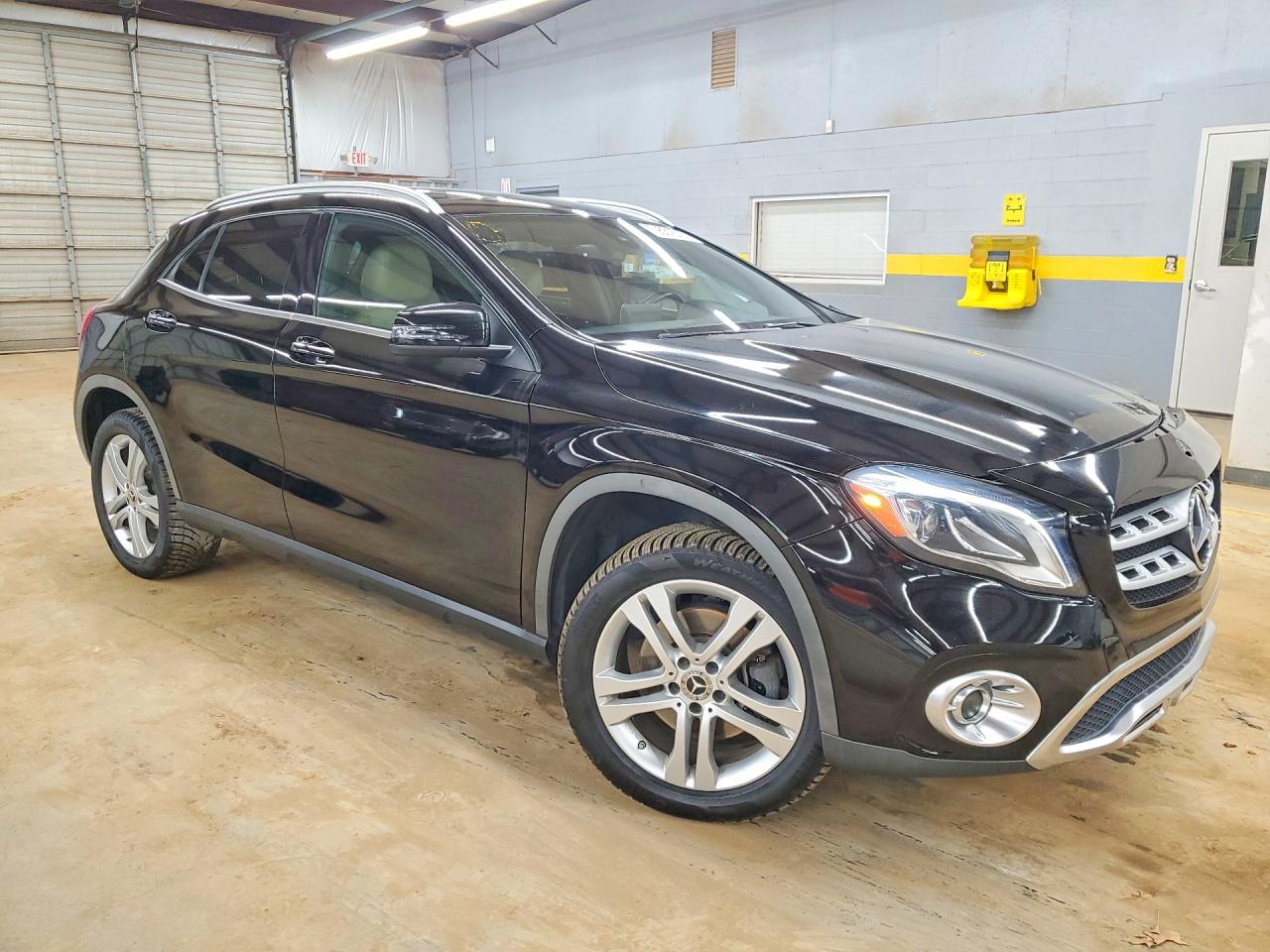 2019 MERCEDES-BENZ GLA 250 4MATIC photo 4