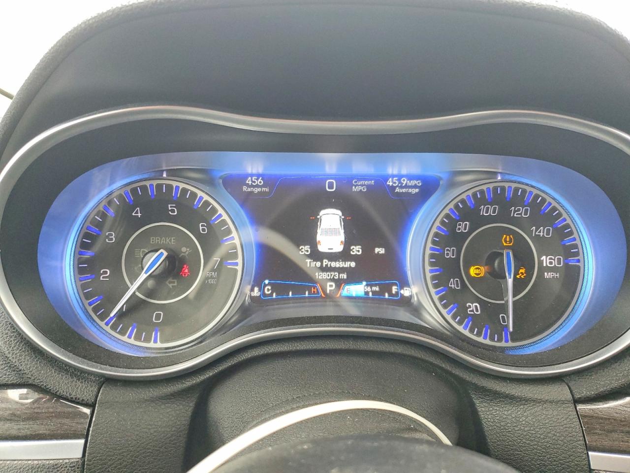 2016 CHRYSLER 300 LIMITED photo 17