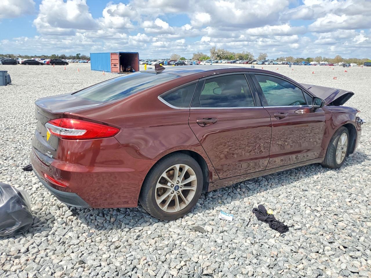2019 FORD FUSION SE photo 3