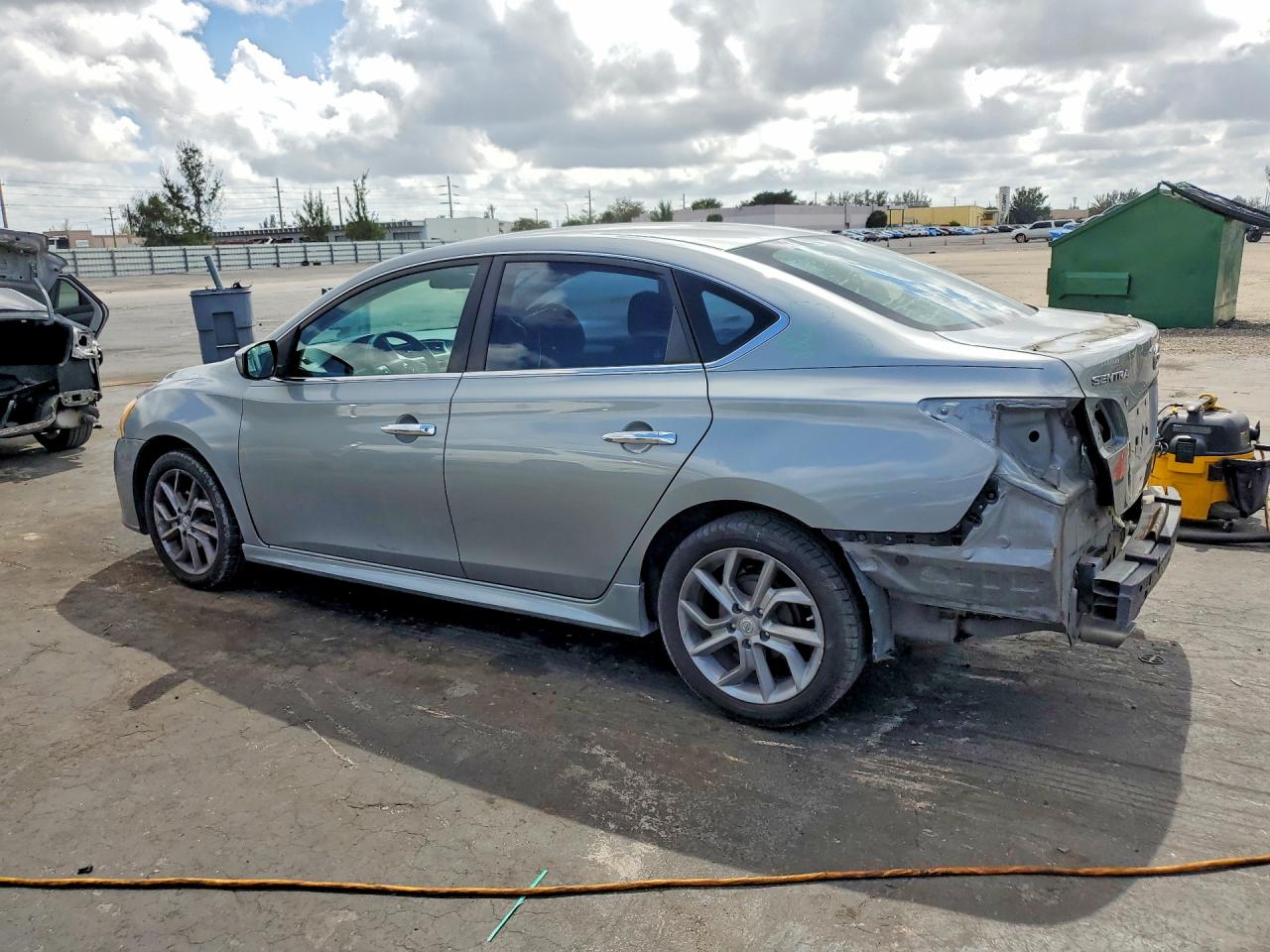 2013 NISSAN SENTRA S photo 3