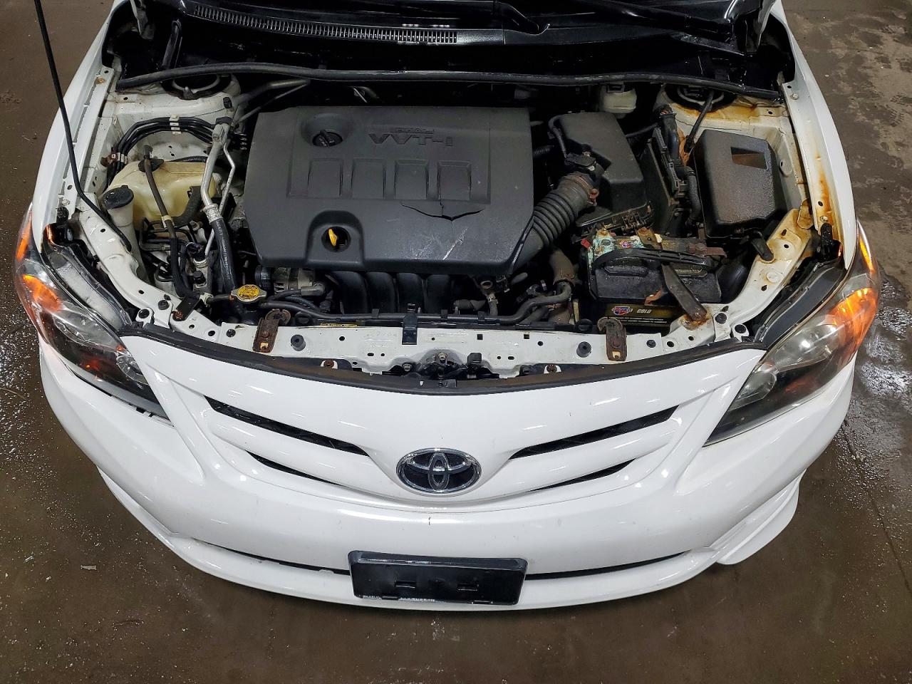 2012 TOYOTA COROLLA S photo 11