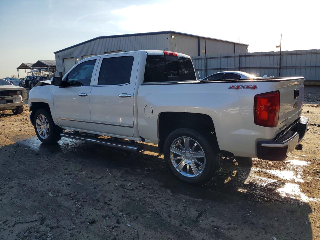2016 CHEVROLET SILVERADO K1500 HIGH COUNTRY photo 2
