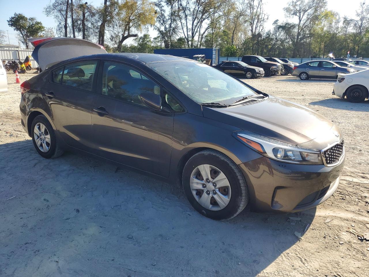 2018 KIA FORTE LX photo 7