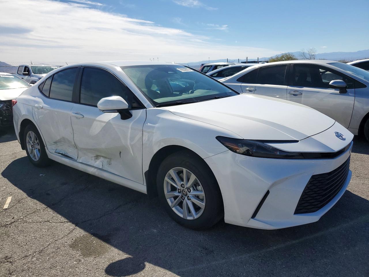2025 TOYOTA CAMRY LE photo 7