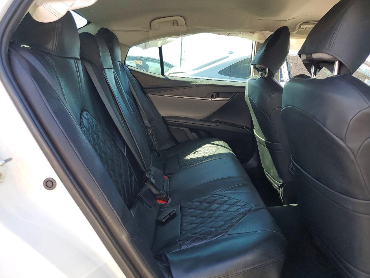 2025 TOYOTA CAMRY LE photo 19