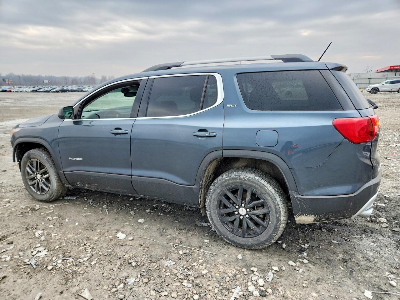 2019 GMC ACADIA SLT-1 photo 2