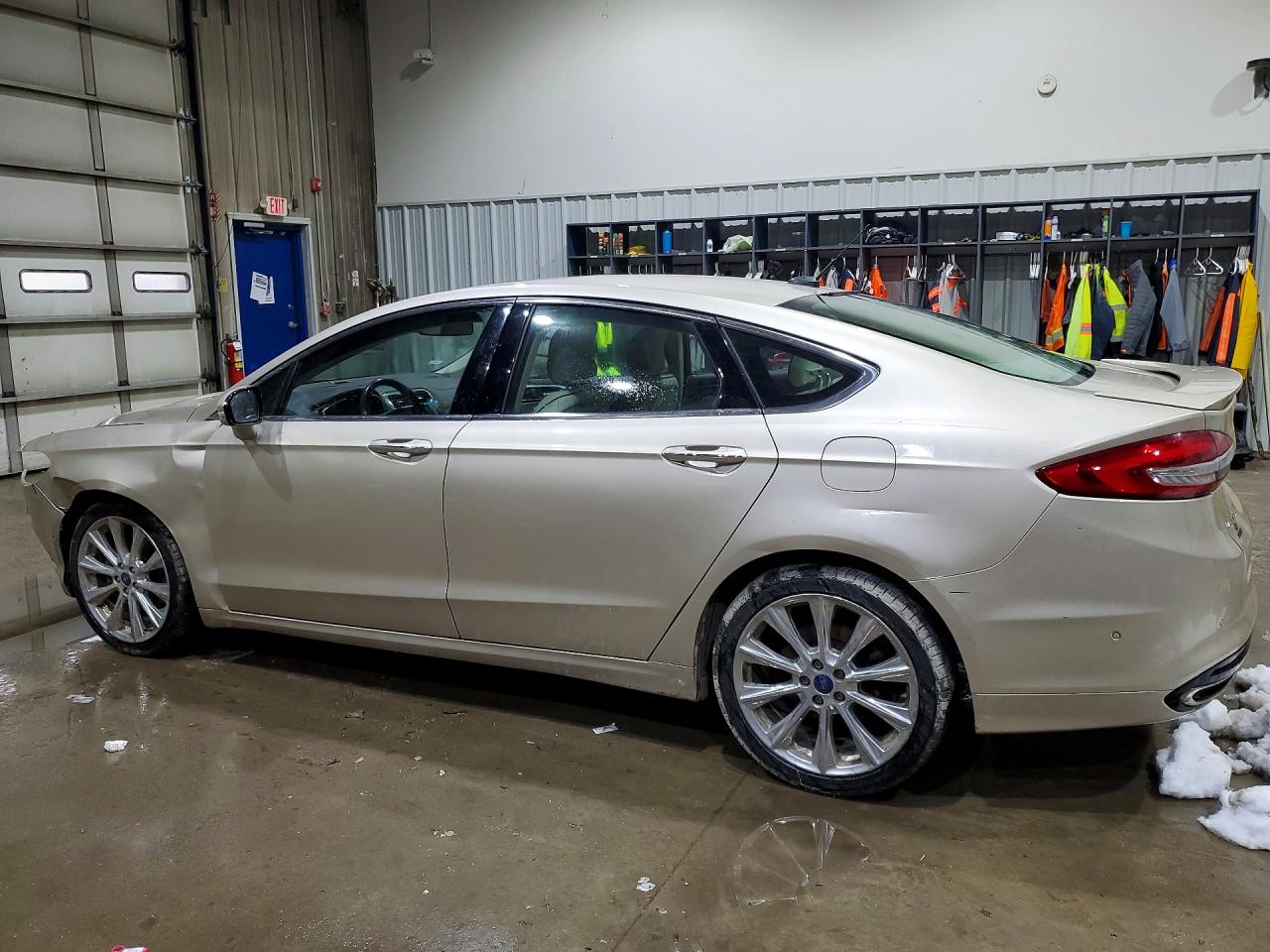 2017 FORD FUSION TITANIUM photo 4