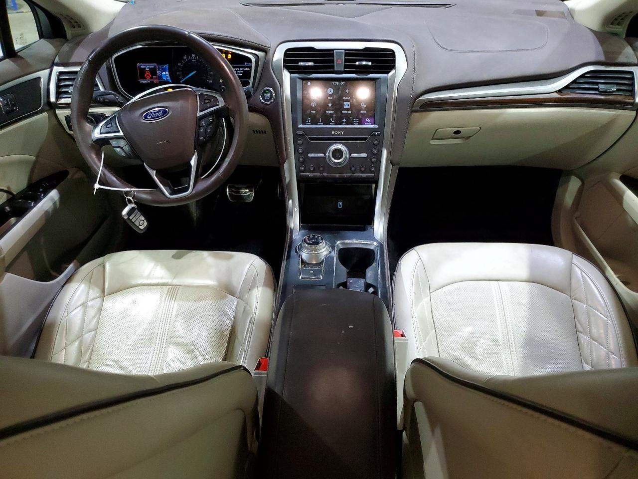 2017 FORD FUSION TITANIUM photo 22