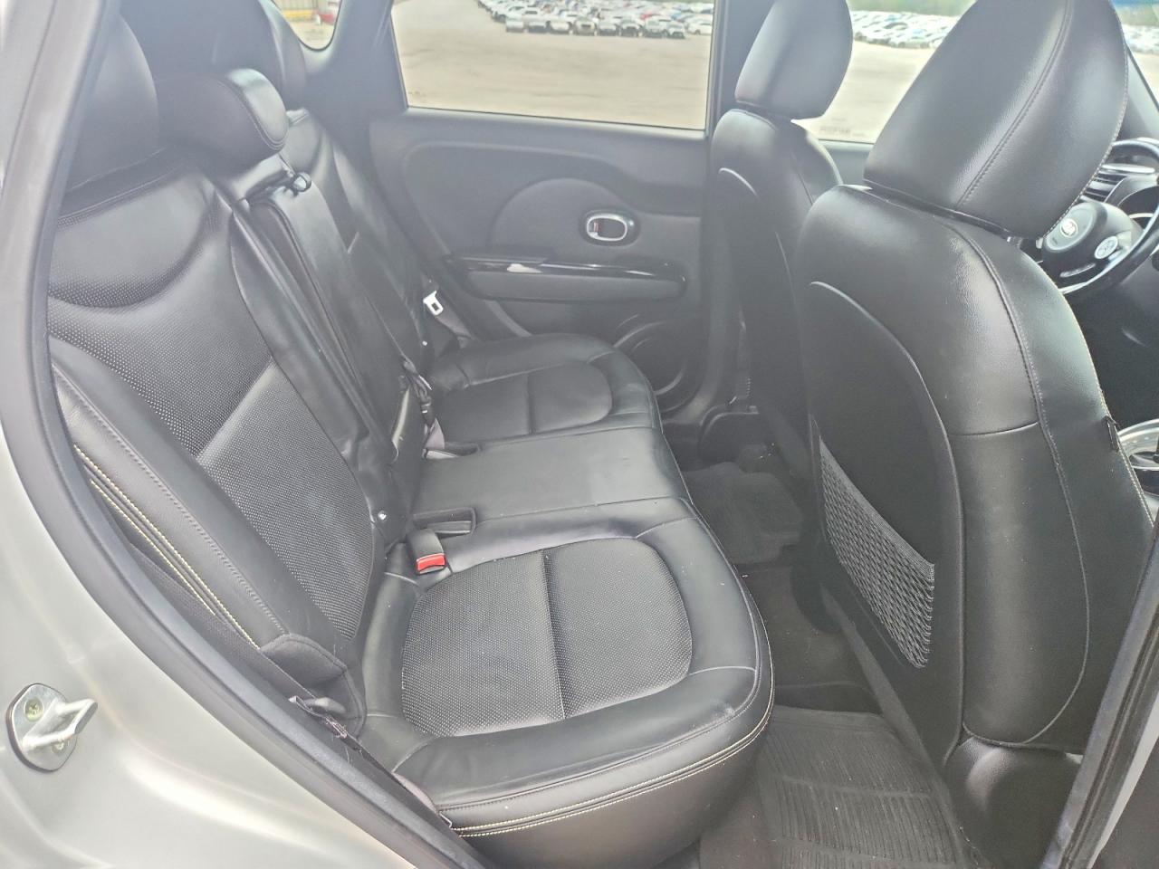 2014 KIA SOUL + photo 11
