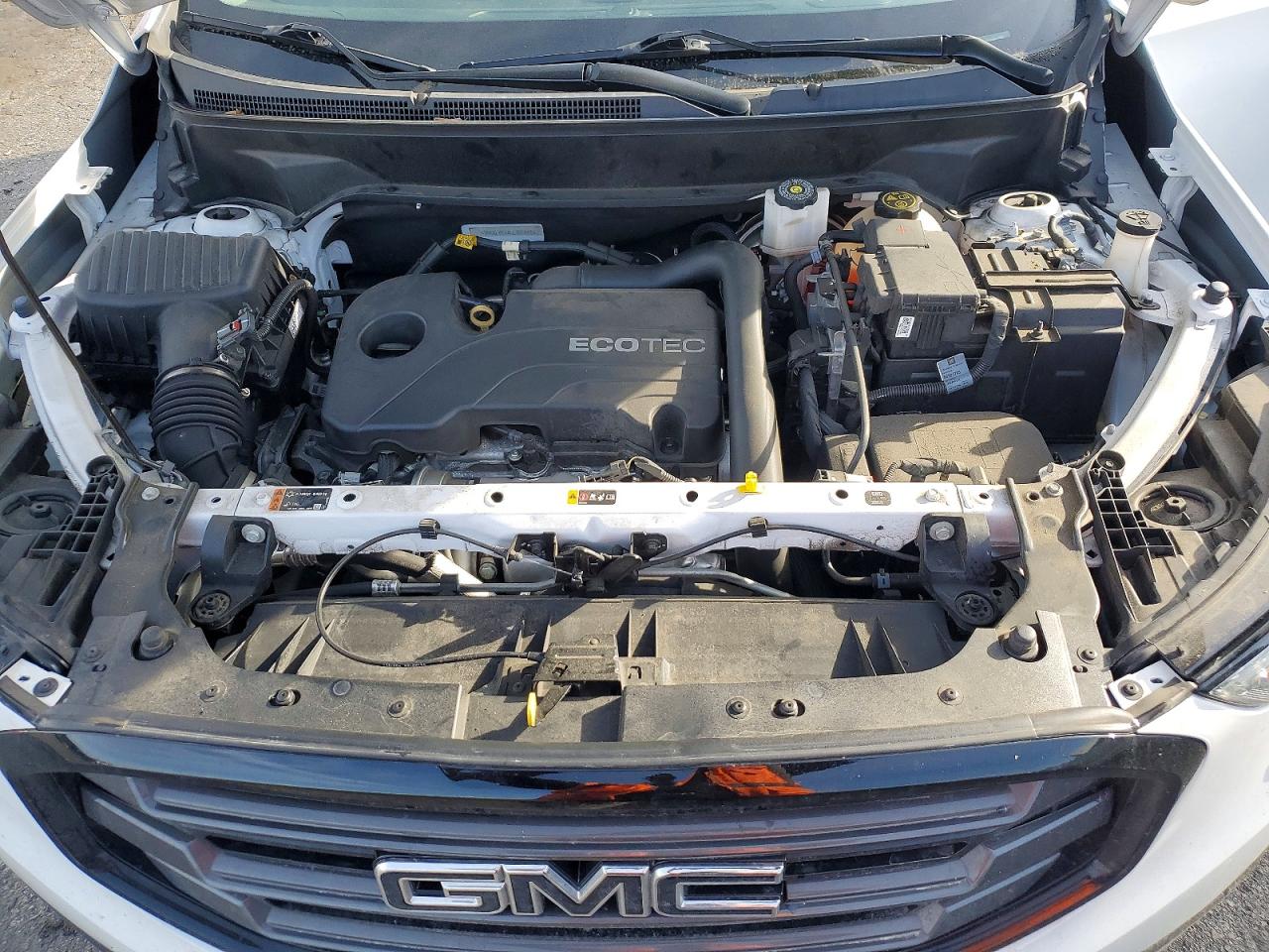 2020 GMC TERRAIN SLT photo 12