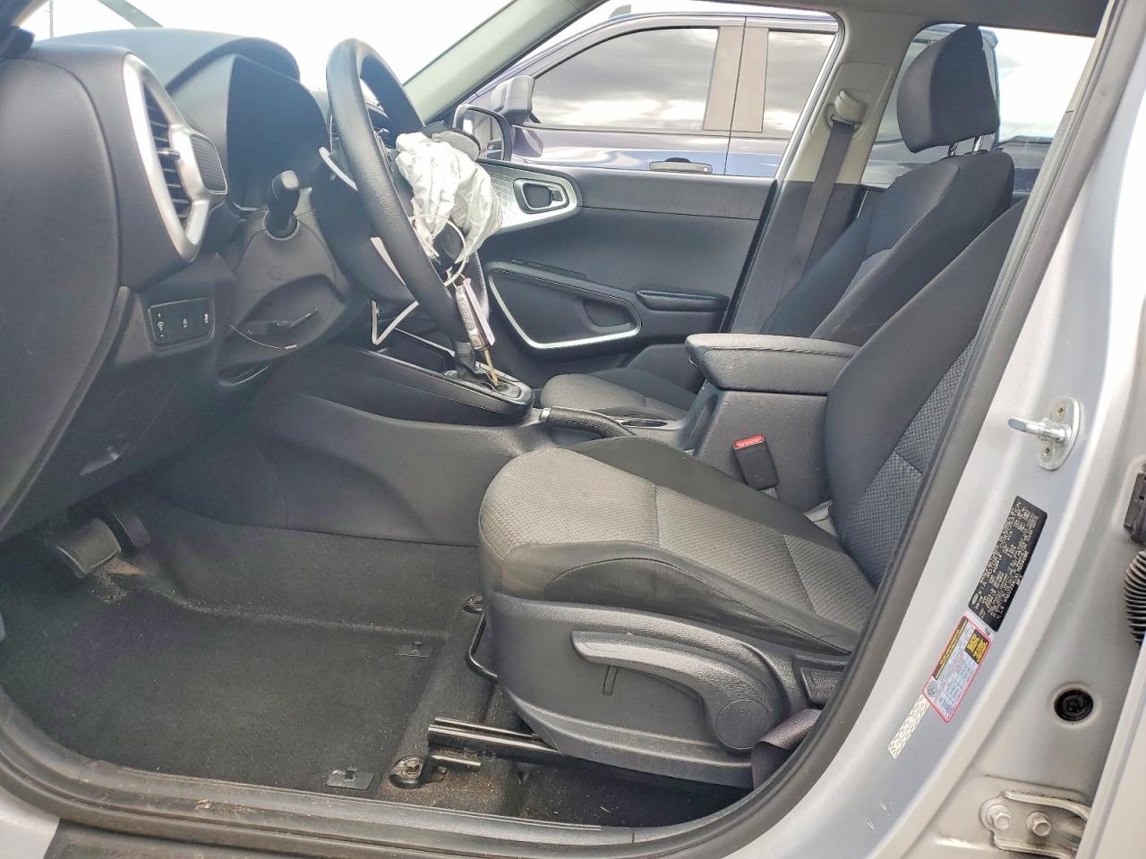 2020 KIA SOUL LX photo 7