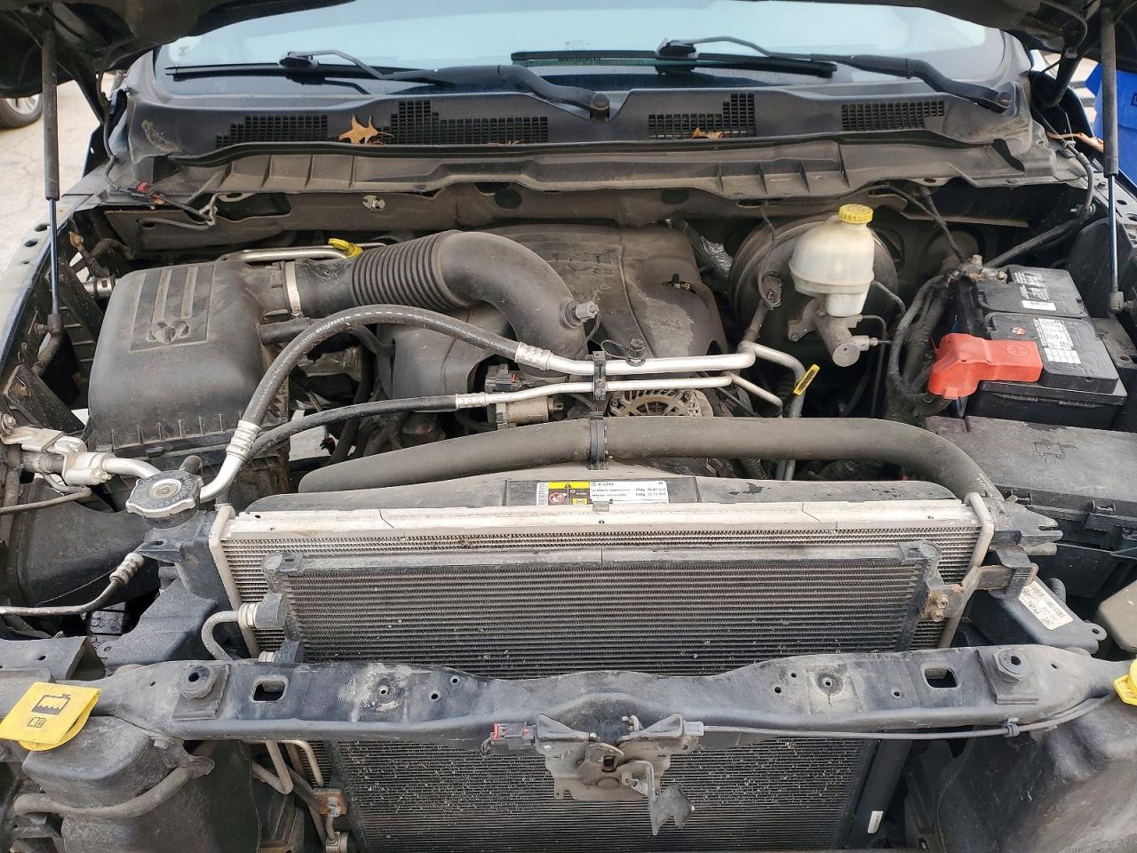 2013 RAM 1500 SLT photo 21