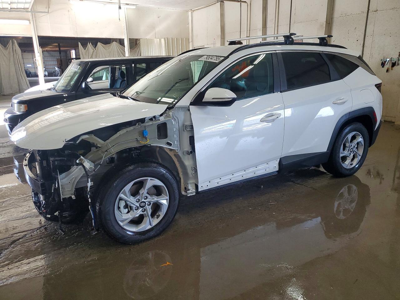 2022 HYUNDAI TUCSON SEL photo 3