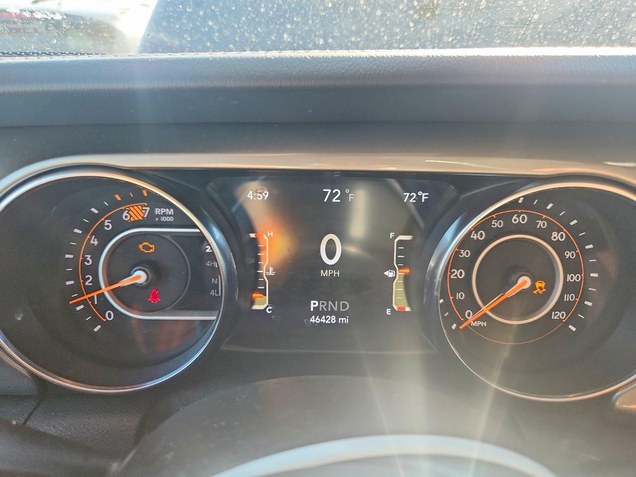 2019 JEEP WRANGLER UNLIMITED SAHARA photo 25
