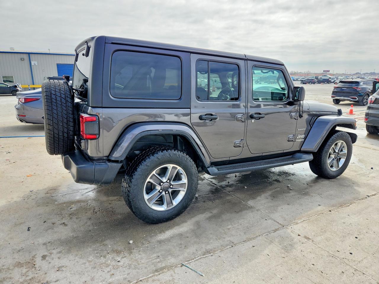 2019 JEEP WRANGLER UNLIMITED SAHARA photo 7