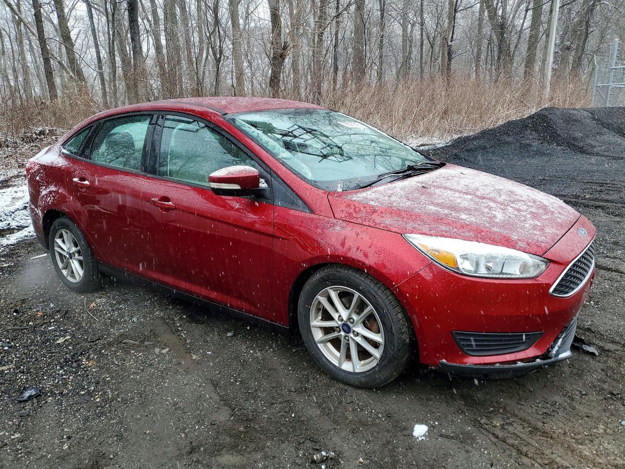 2015 FORD FOCUS SE photo 7