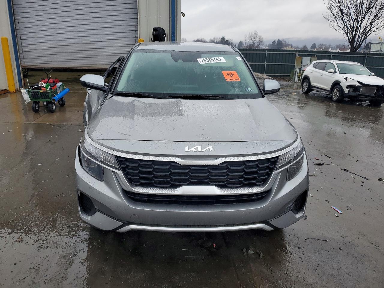 2023 KIA SELTOS LX photo 13