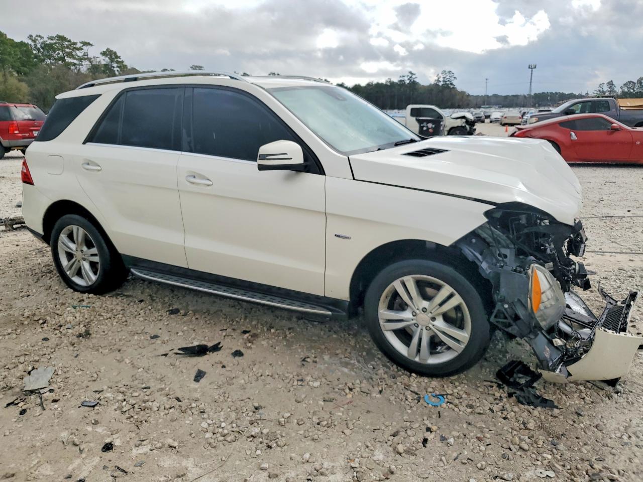 2012 MERCEDES-BENZ ML 350 4MATIC photo 4