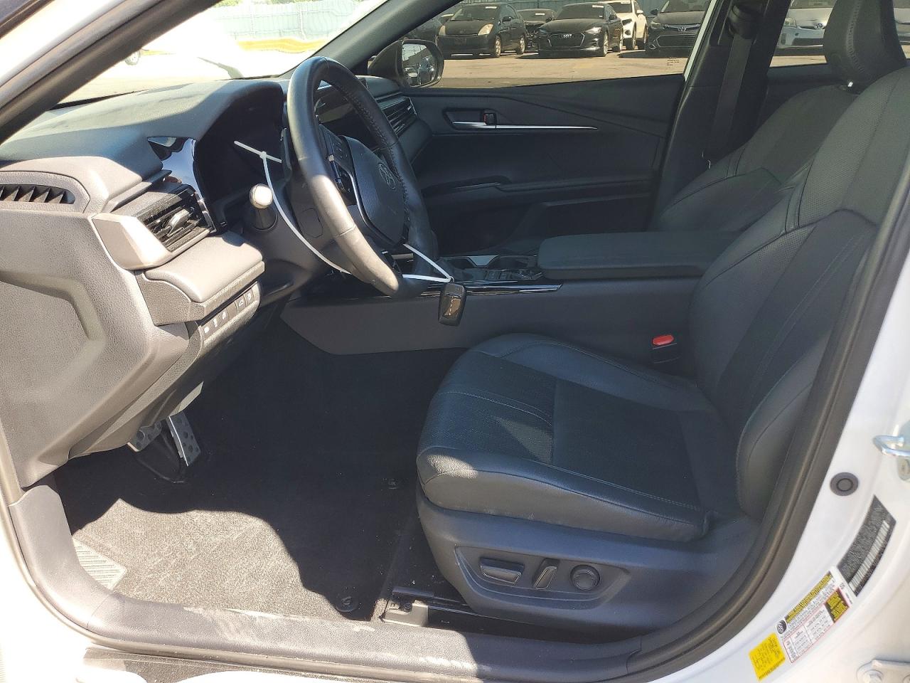 2025 TOYOTA CAMRY XSE photo 13