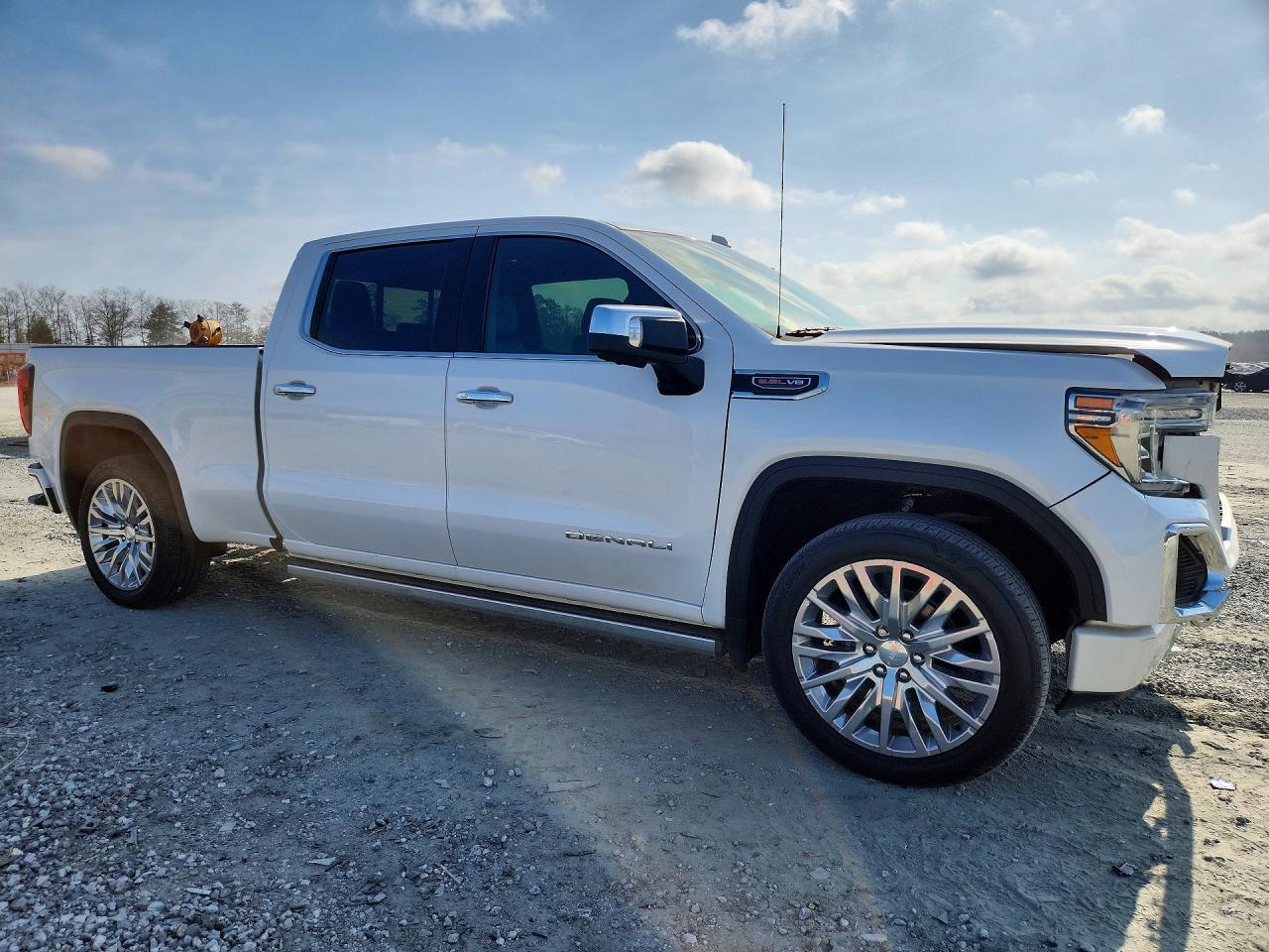 2019 GMC SIERRA K1500 DENALI photo 7
