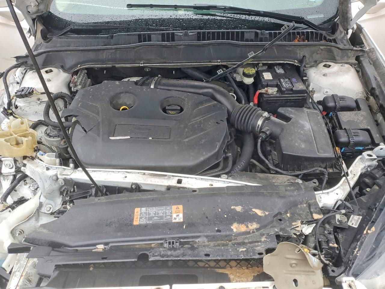 2014 FORD FUSION SE photo 11