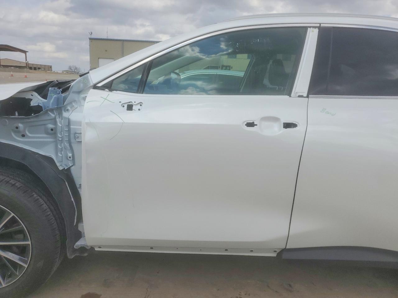2025 LEXUS NX 250 PREMIUM photo 19