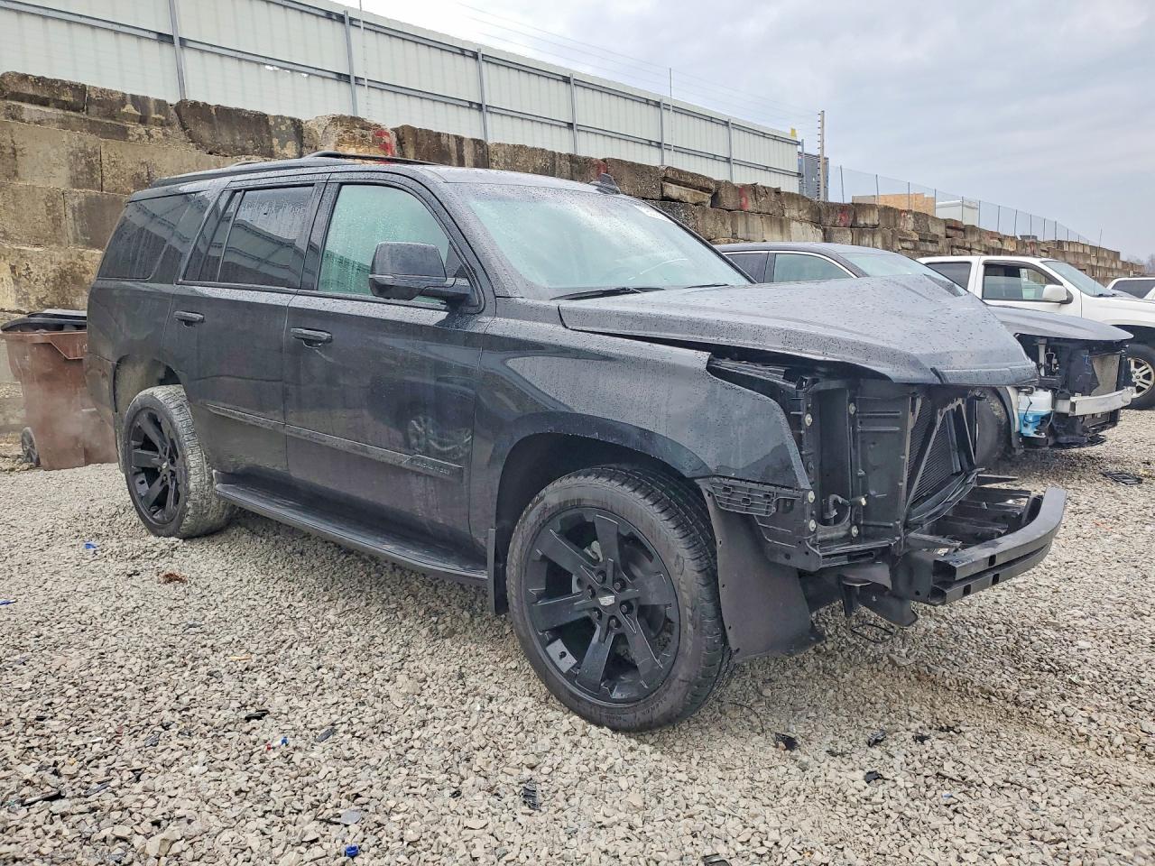2019 CADILLAC ESCALADE LUXURY photo 7