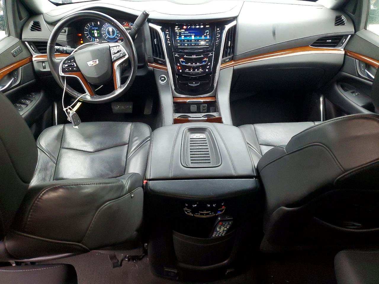 2019 CADILLAC ESCALADE LUXURY photo 15