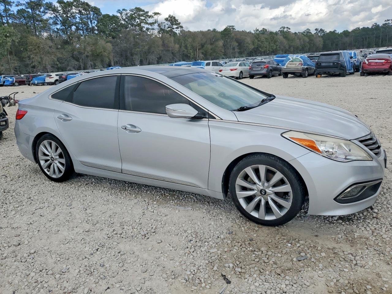 2017 HYUNDAI AZERA LIMITED photo 10