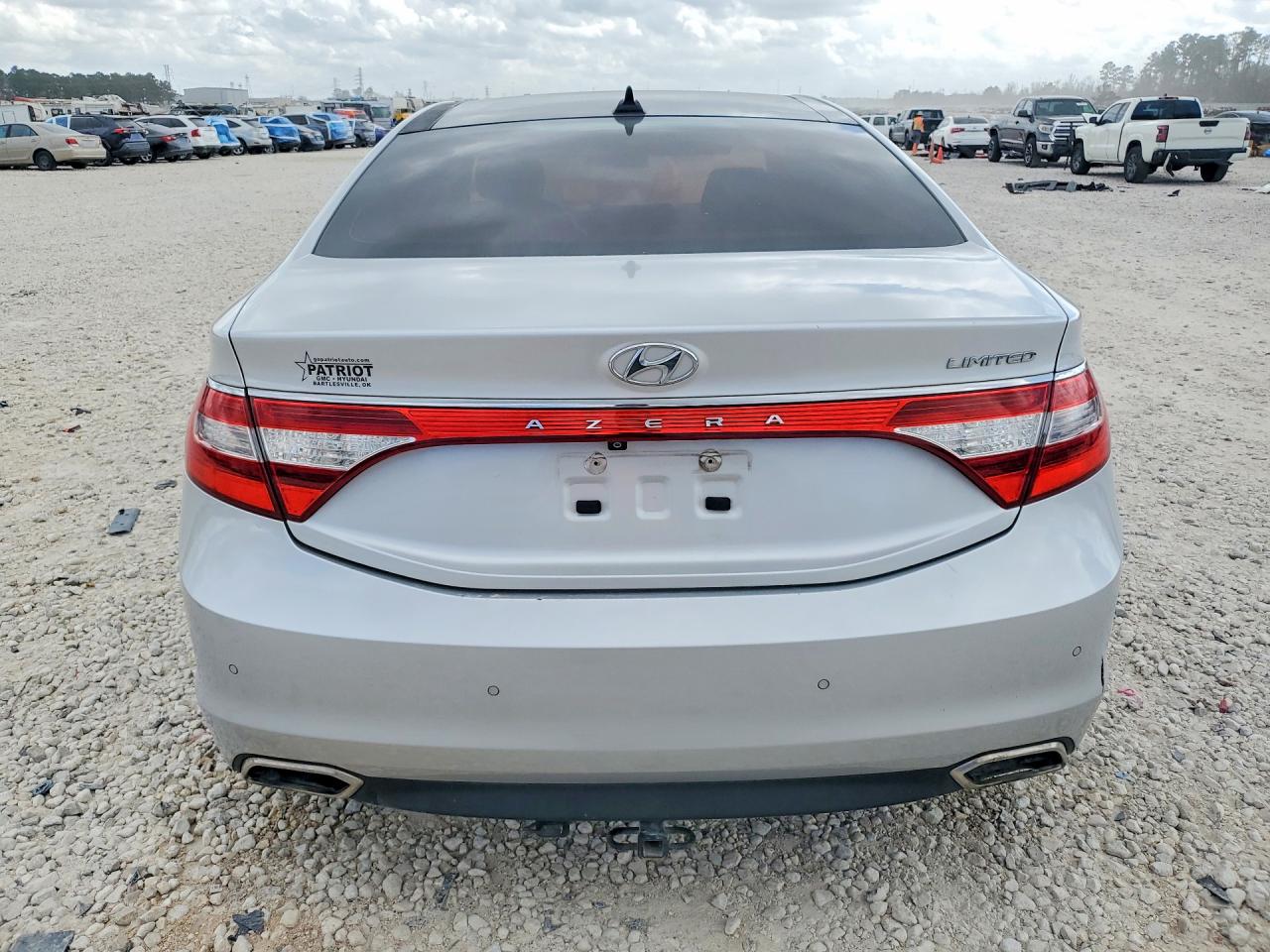 2017 HYUNDAI AZERA LIMITED photo 16