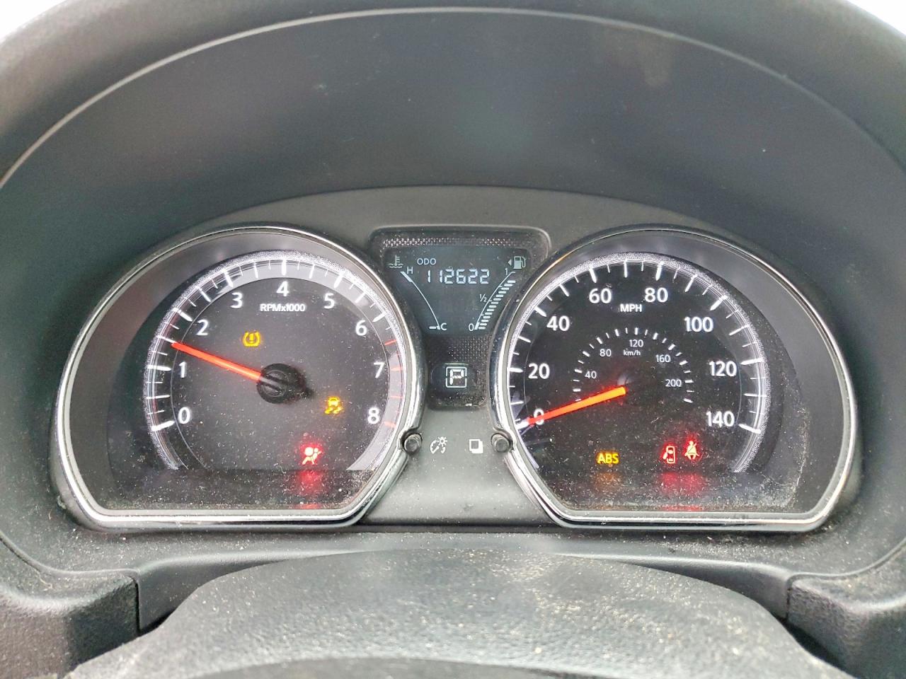 2019 NISSAN VERSA SV photo 25