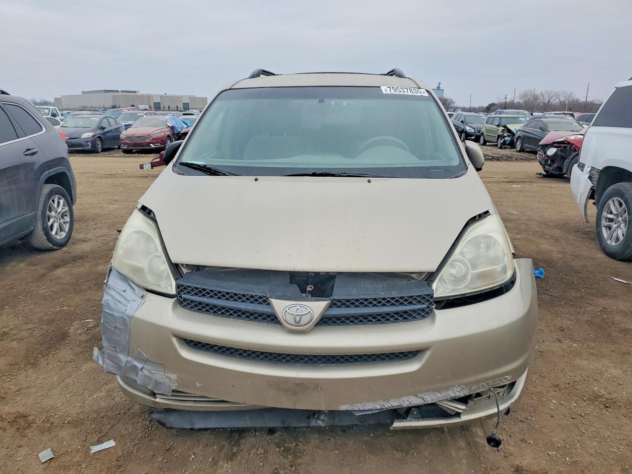2004 TOYOTA SIENNA XLE 7 PASSENGER photo 5