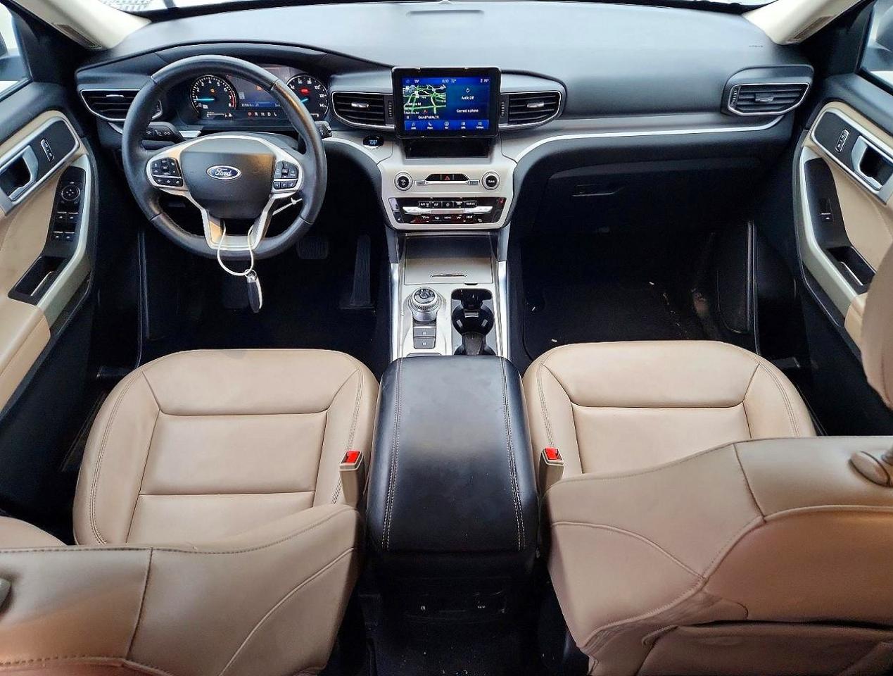 2023 FORD EXPLORER XLT photo 15