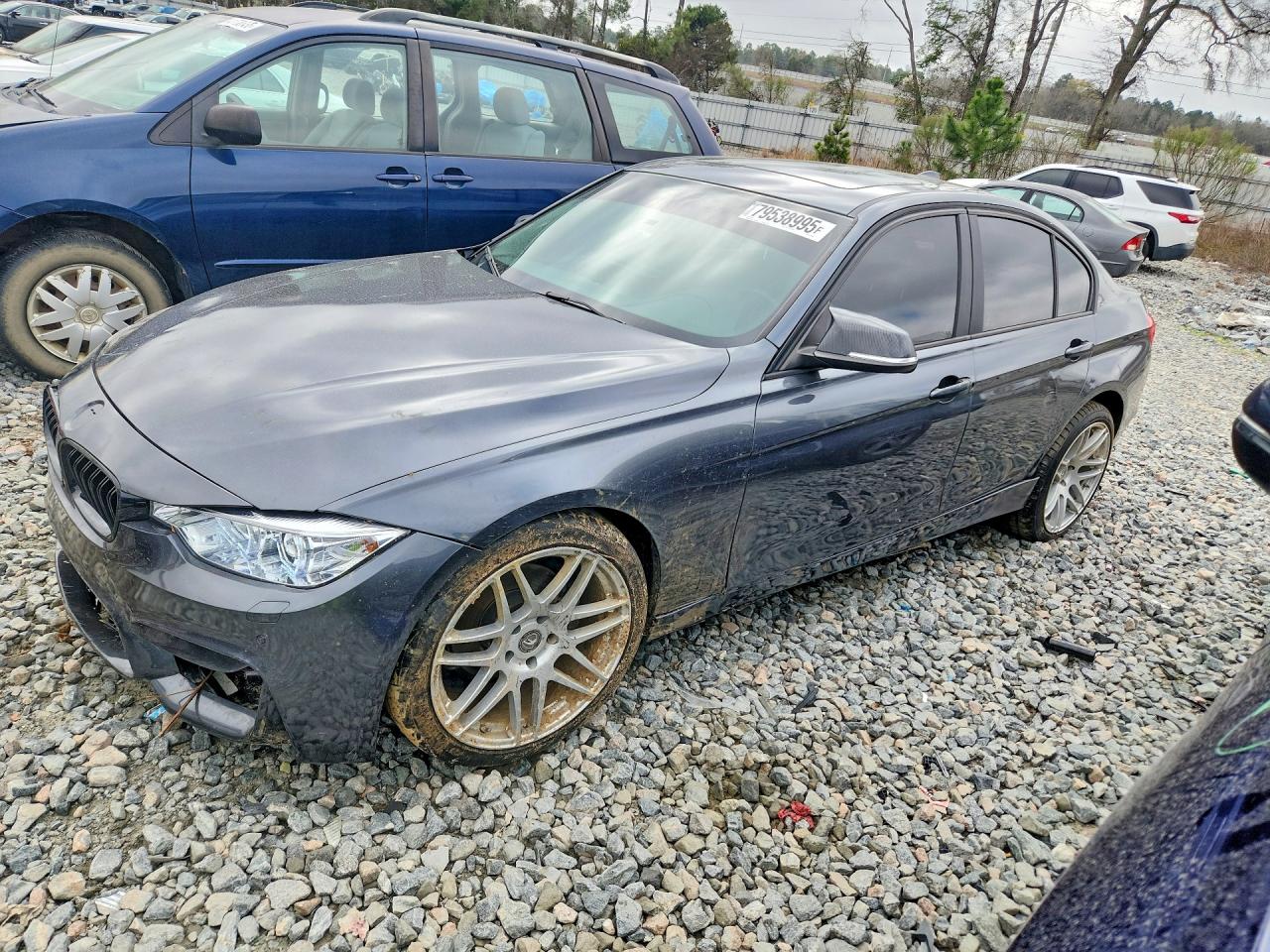 2014 BMW 320
