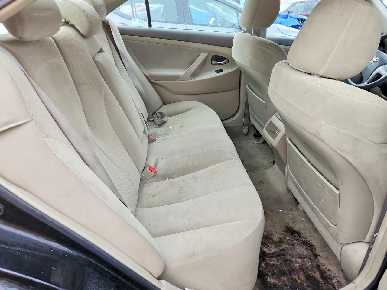 2008 TOYOTA CAMRY LE photo 10
