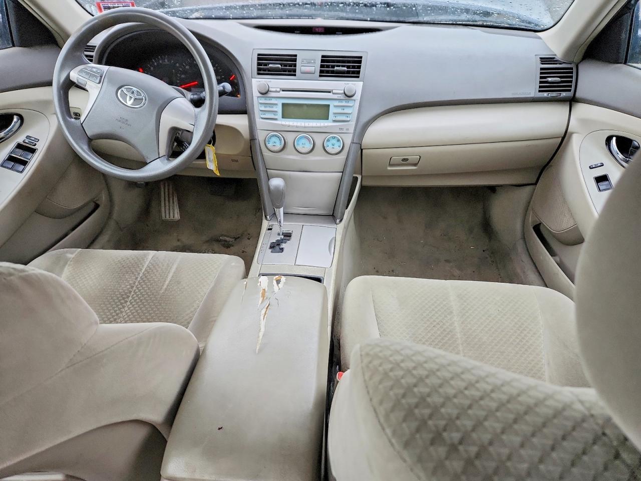 2008 TOYOTA CAMRY LE photo 8