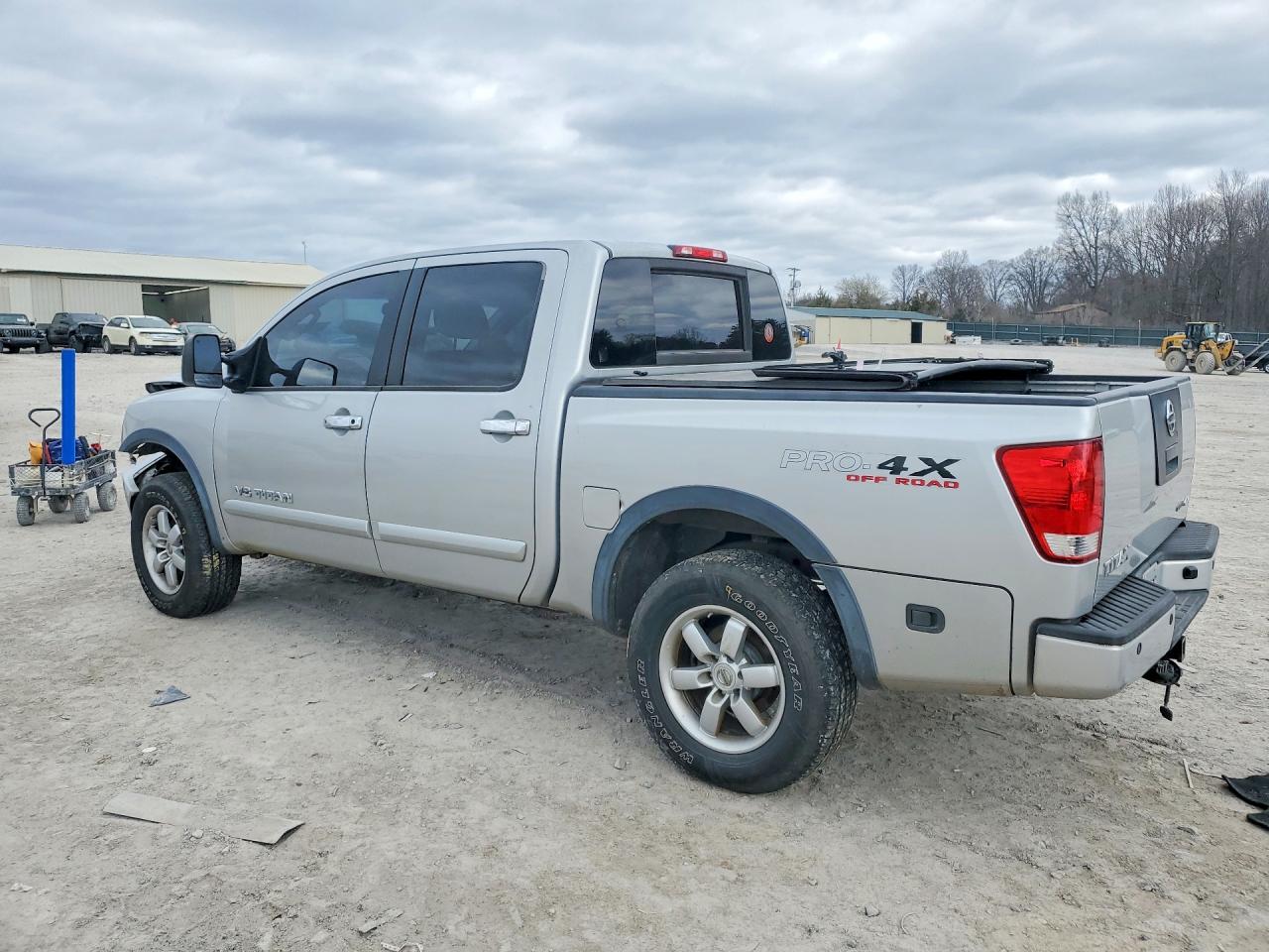 2008 NISSAN TITAN XE FFV photo 3