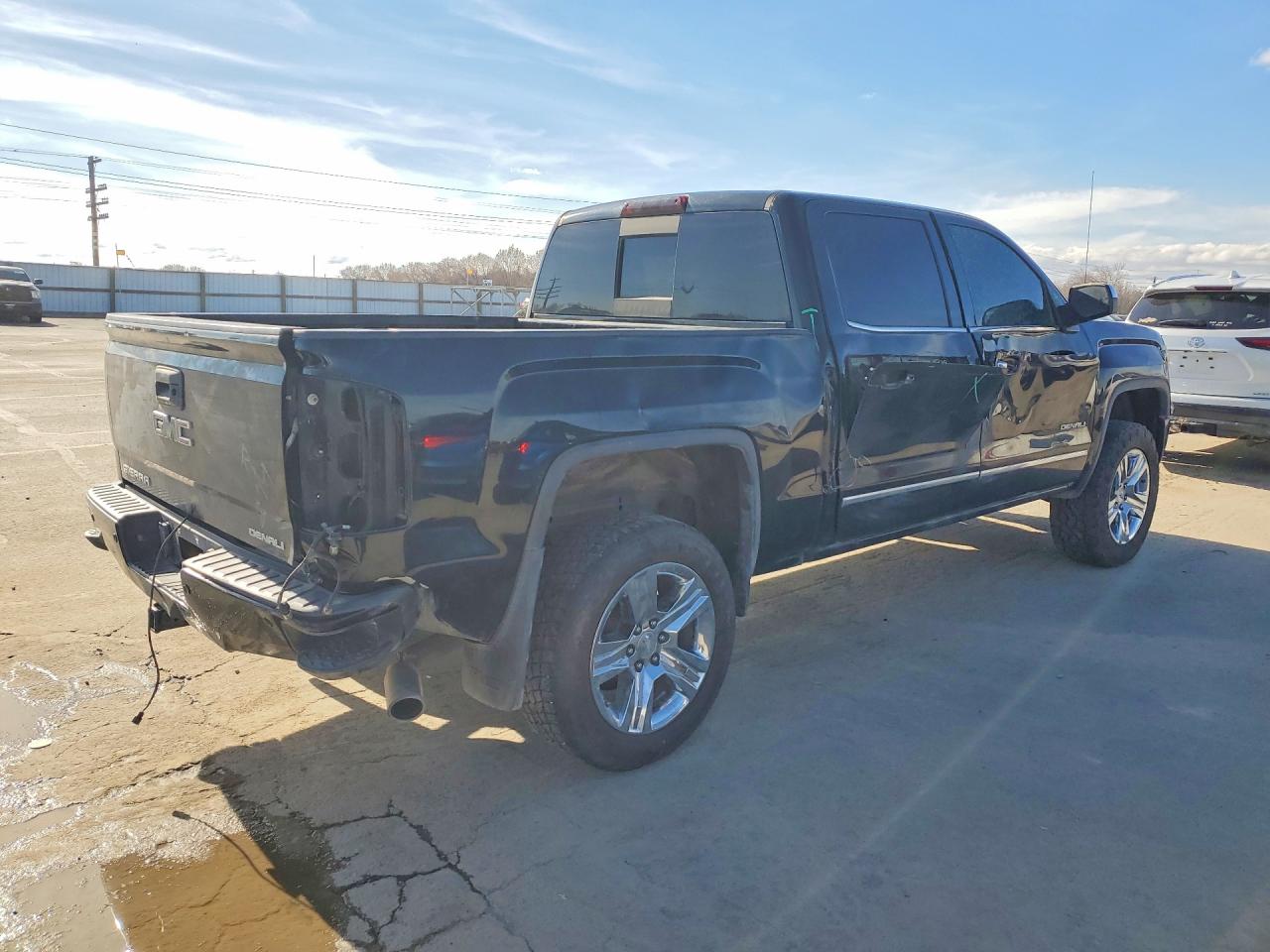 2014 GMC SIERRA K1500 DENALI photo 3