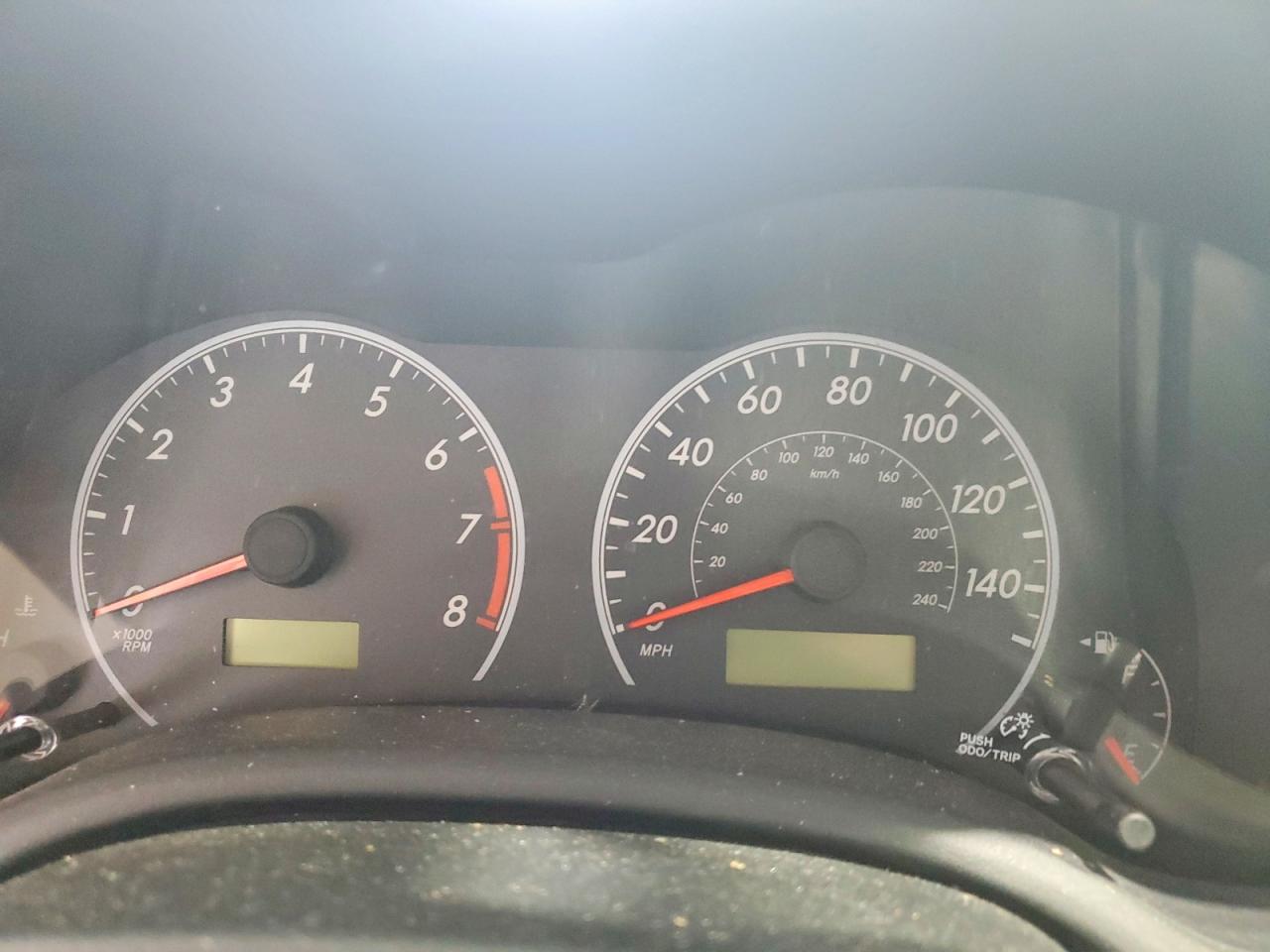 2011 TOYOTA COROLLA LE photo 17