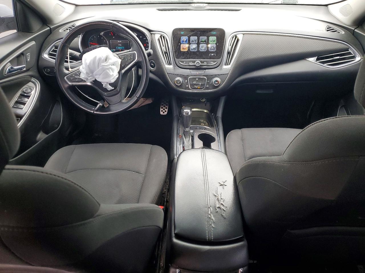 2017 CHEVROLET MALIBU LT photo 15