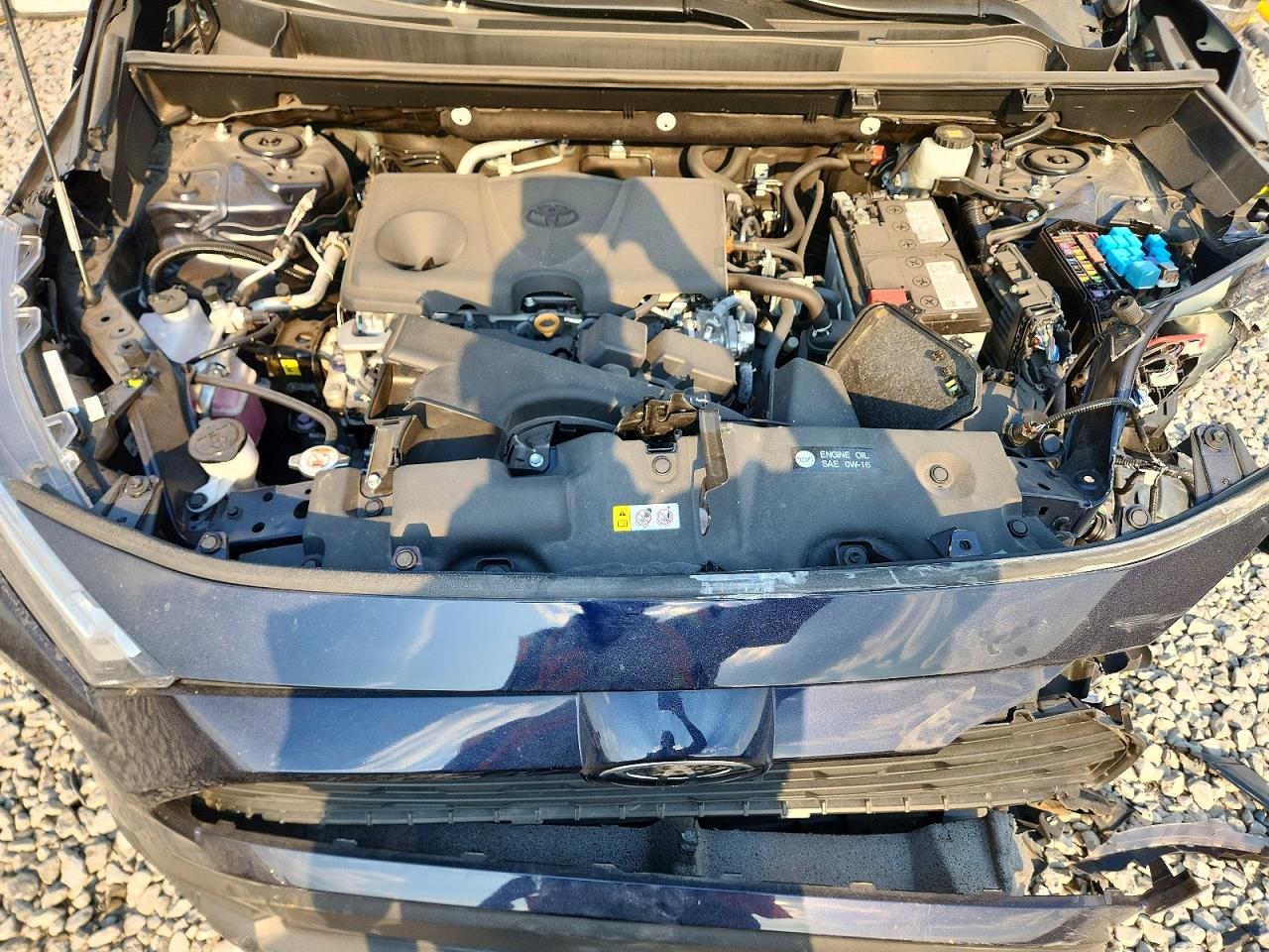 2025 TOYOTA RAV4 XLE PREMIUM photo 23